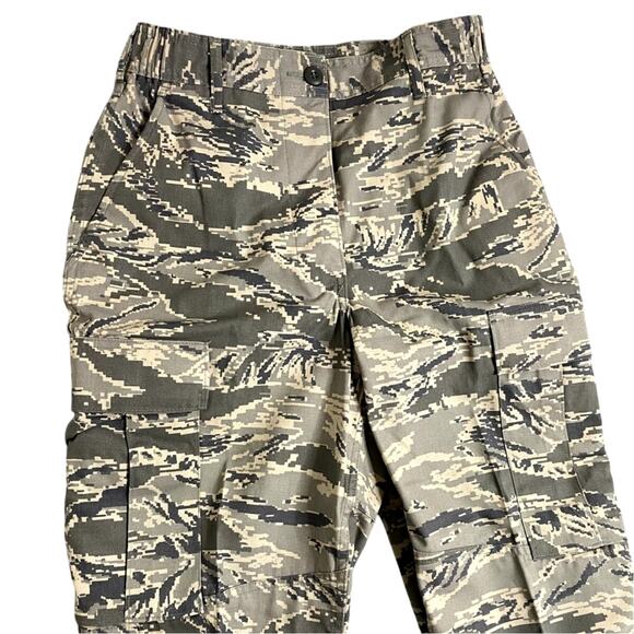 Air Force Pants - US Air Force ABU Cargo Camo Trouser Womens 8R 30X32 Digital Camo Loose Tactical